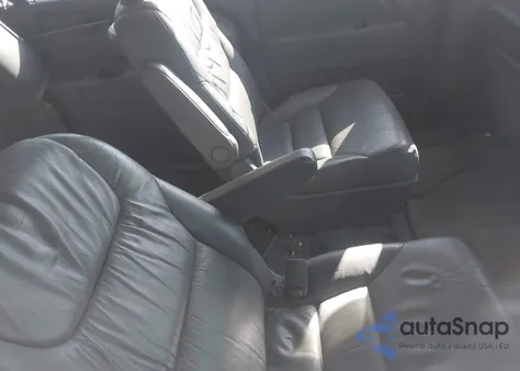 2005 Honda Odyssey Ex-L from USA, damaged, VIN 5FNRL387X5B103470